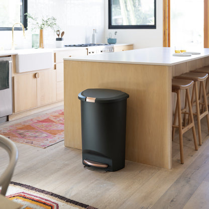 50L Semi-Round Hybrid Step Can